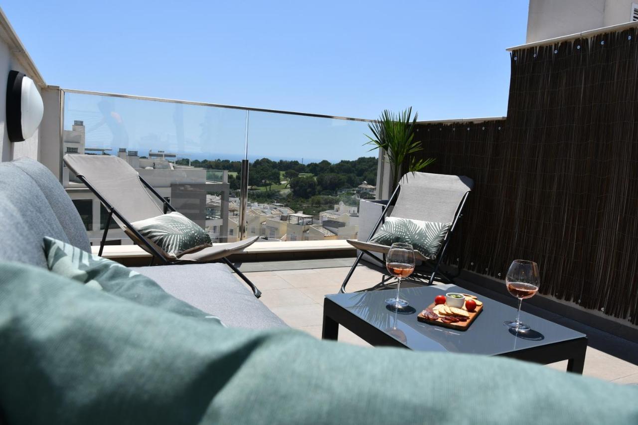 Luxurious Flat & Private Rooftop In Villamartin Orihuela Costa Dehesa de Campoamor  المظهر الخارجي الصورة