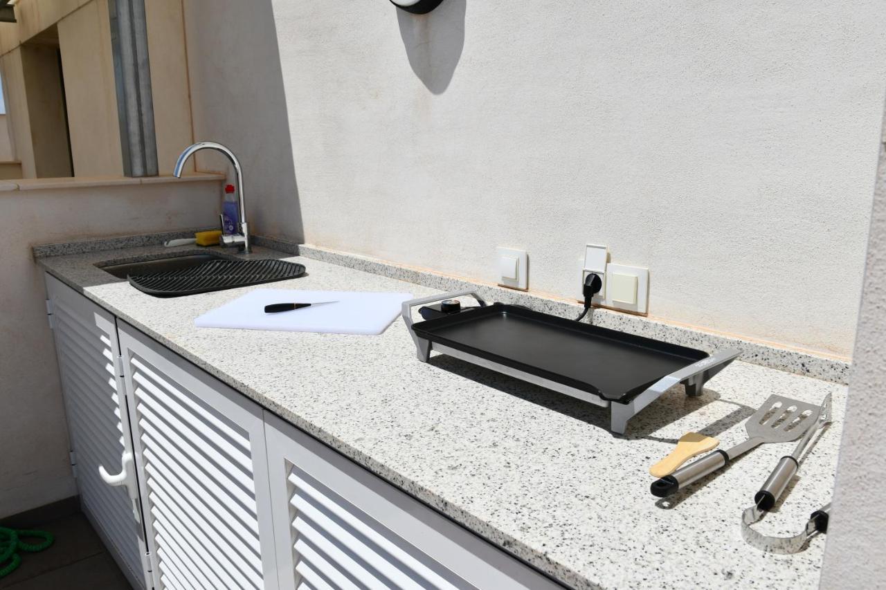 Luxurious Flat & Private Rooftop In Villamartin Orihuela Costa Dehesa de Campoamor  المظهر الخارجي الصورة