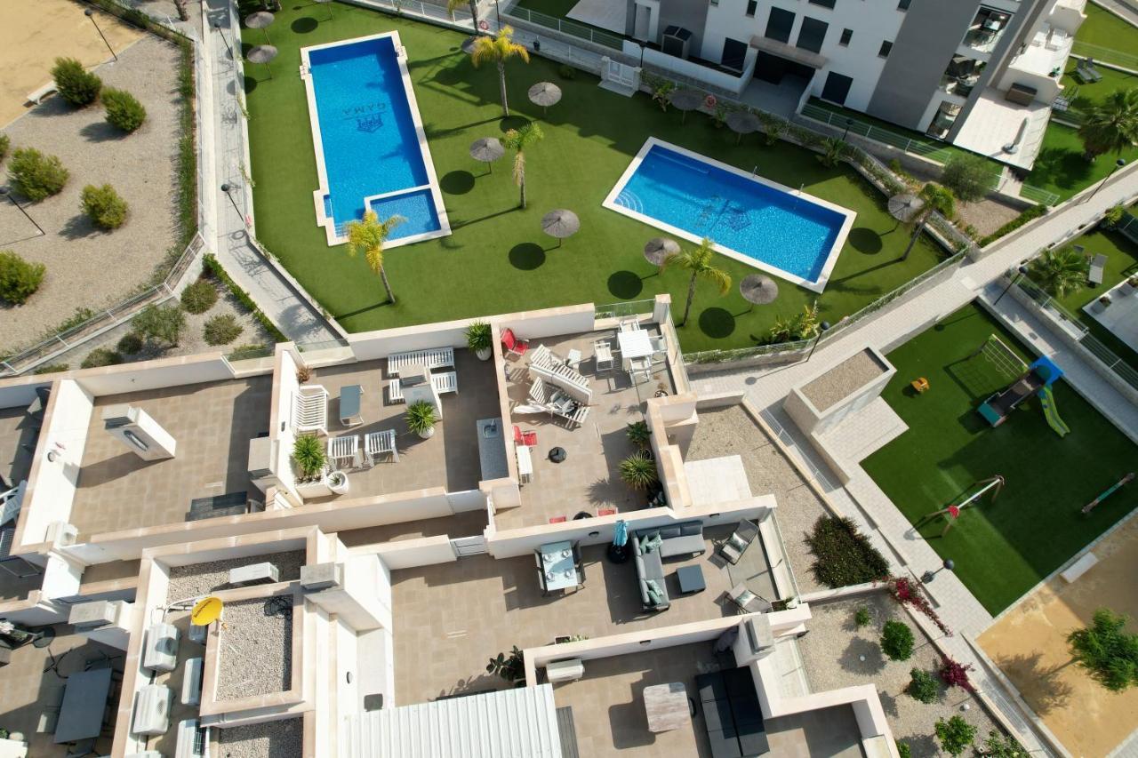 Luxurious Flat & Private Rooftop In Villamartin Orihuela Costa Dehesa de Campoamor  المظهر الخارجي الصورة