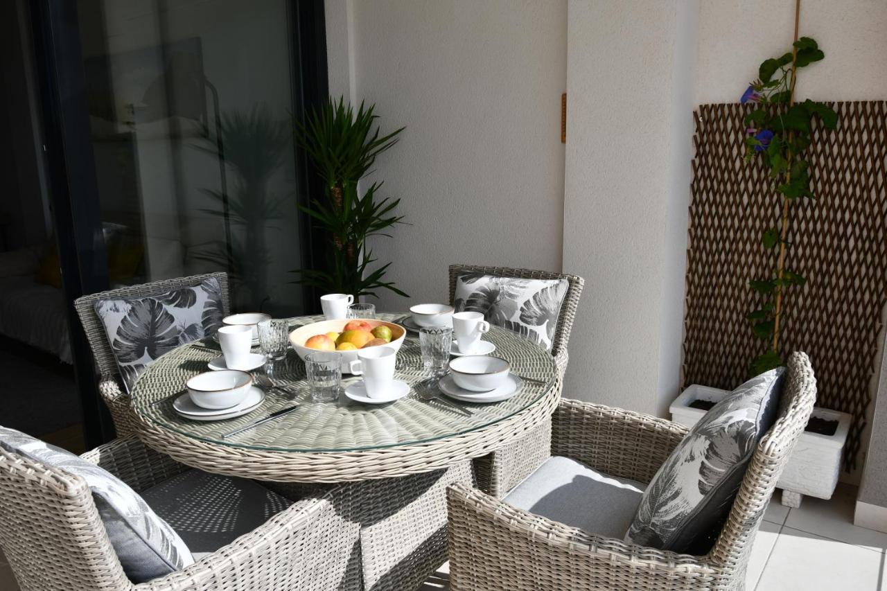 Luxurious Flat & Private Rooftop In Villamartin Orihuela Costa Dehesa de Campoamor  المظهر الخارجي الصورة